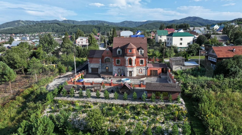kottedzh-zamok.jpg